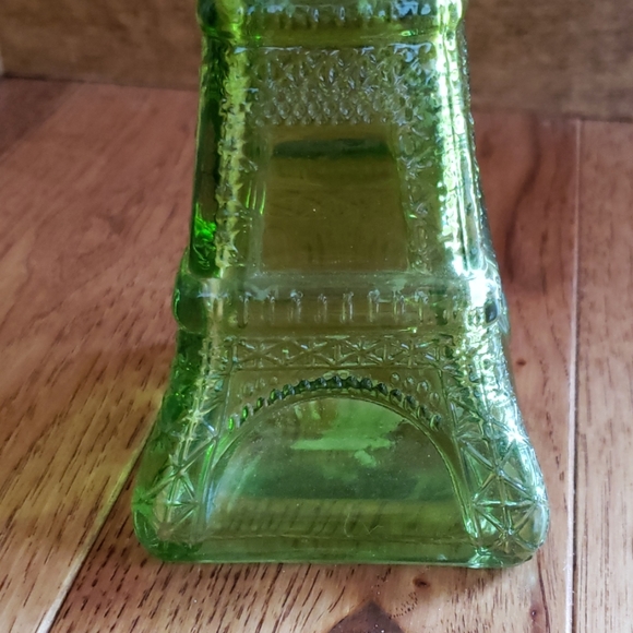 NWT Vintage Collection Eiffel Tower Bottle - Picture 6 of 8
